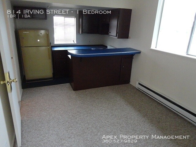 Foto del edificio - 814 Irving St
