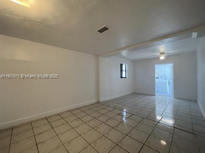Foto del edificio - 10005 SW 214th St