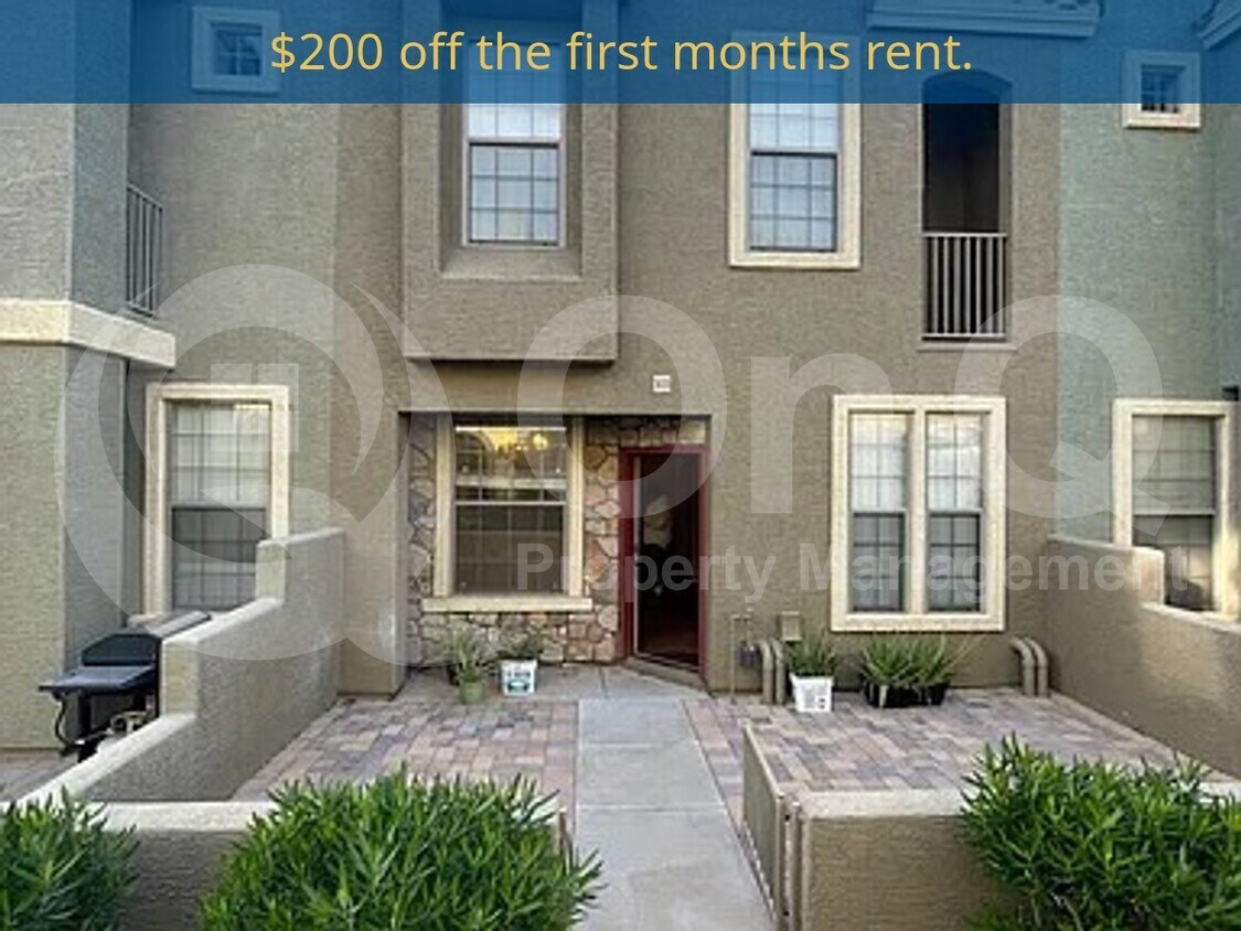 Photo - 6710 East University Drive