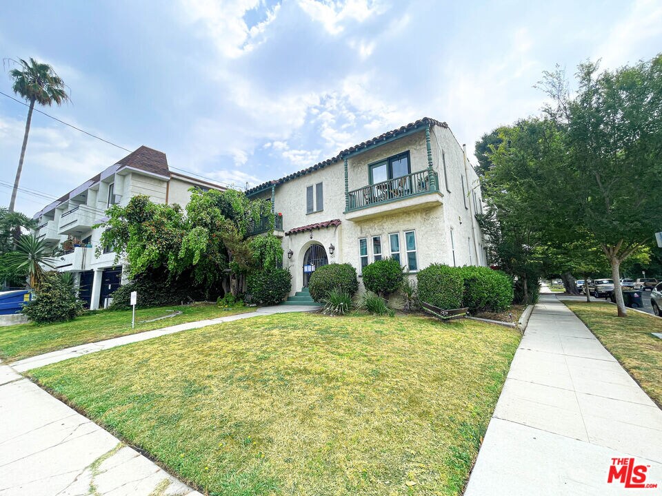 1518 S Holt Ave Los Angeles, CA 90035 - Alquileres en Los Angeles, CA ...