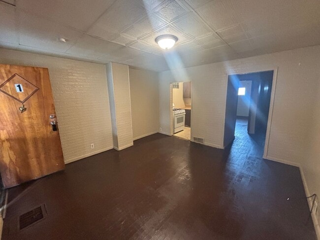 Foto del edificio - Sweet Single Story Swissvale Living!