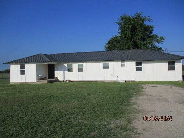 Foto del edificio - 1508 County Rd 697
