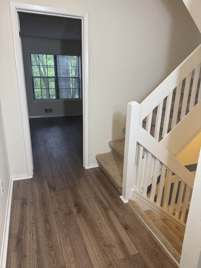 Building Photo - 3062 Destin Cir