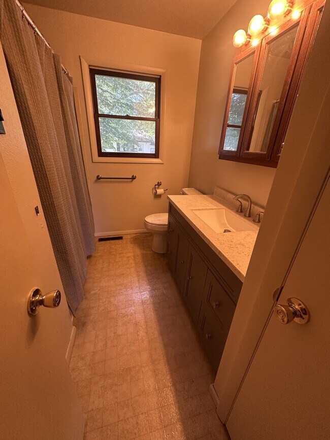 Foto del edificio - 3273 Kensington Pl