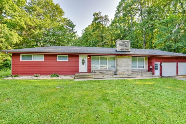 Building Photo - 4152 Sawyer Rd