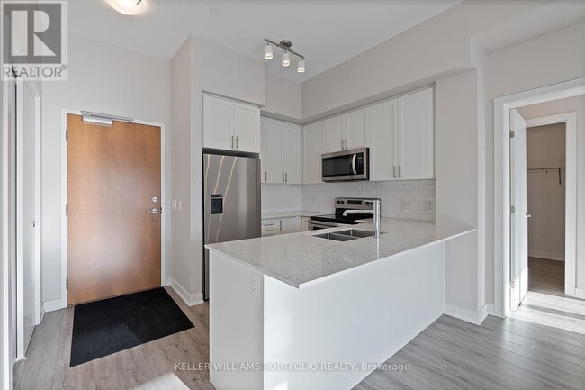 Photo du bâtiment - 340 Plains Rd E