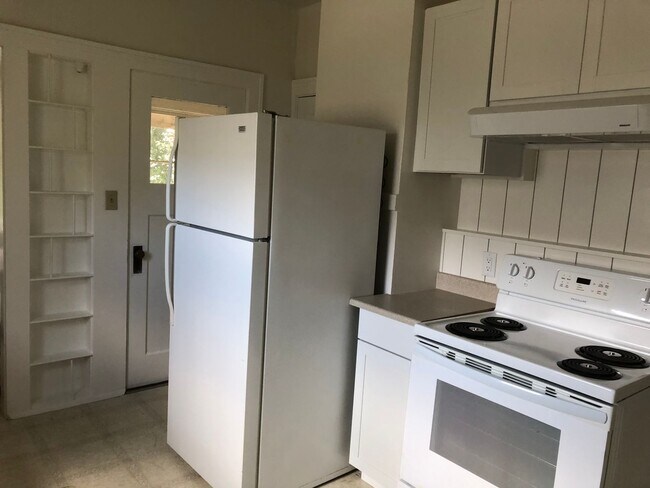 Foto del edificio - Tradition Everett 3 bedroom 1 bath house