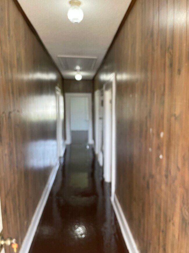 Foto del edificio - 402 E Garland Ave