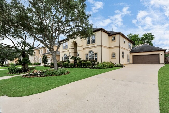 Building Photo - 14207 Jade Cove Dr