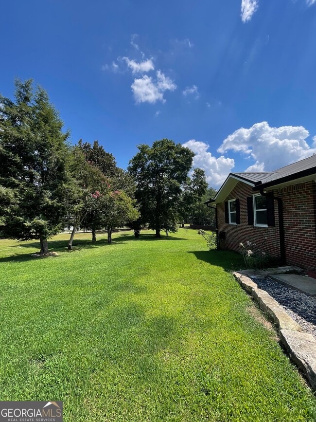 Building Photo - 3942 GA-5