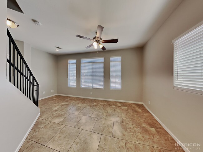 Building Photo - 10321 W Monterosa Avenue Phoenix AZ