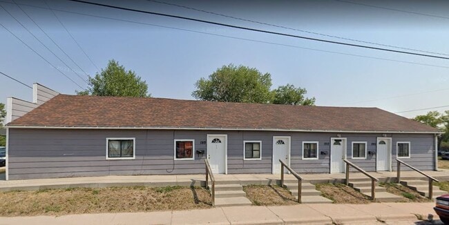 Building Photo - 1915-1919 Dillon Ave