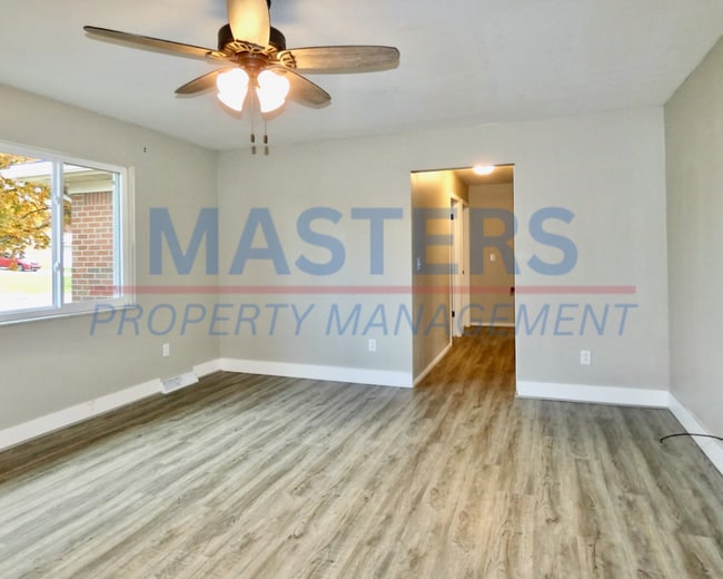 Foto del edificio - 2017 Garden Ln