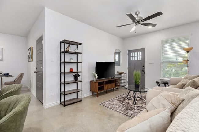 Foto del edificio - 101 S 50th St