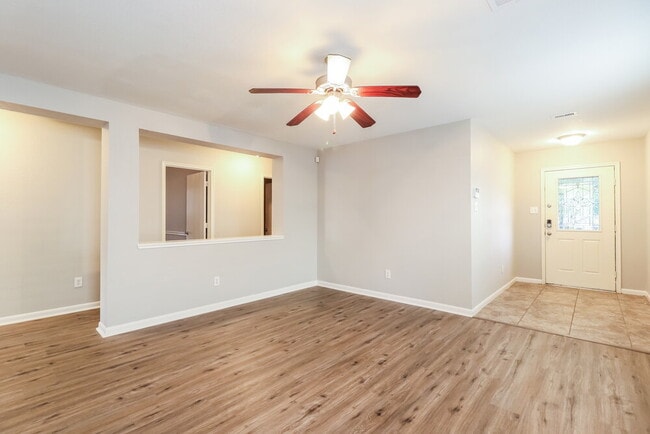 Foto del edificio - 21610 Forestlight Ct