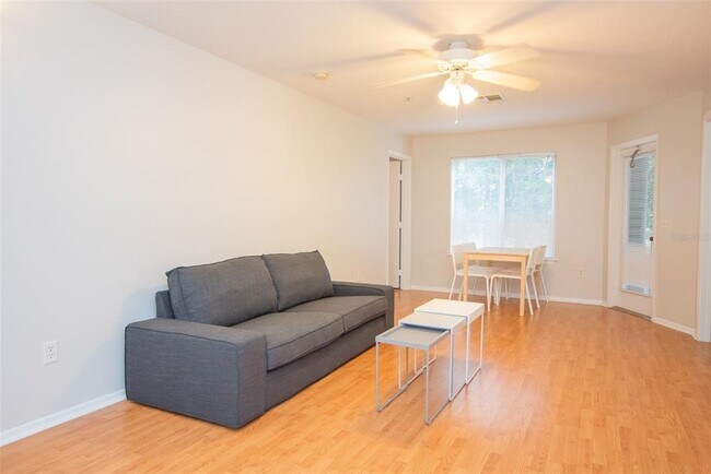Foto del edificio - 4000 SW 23rd St