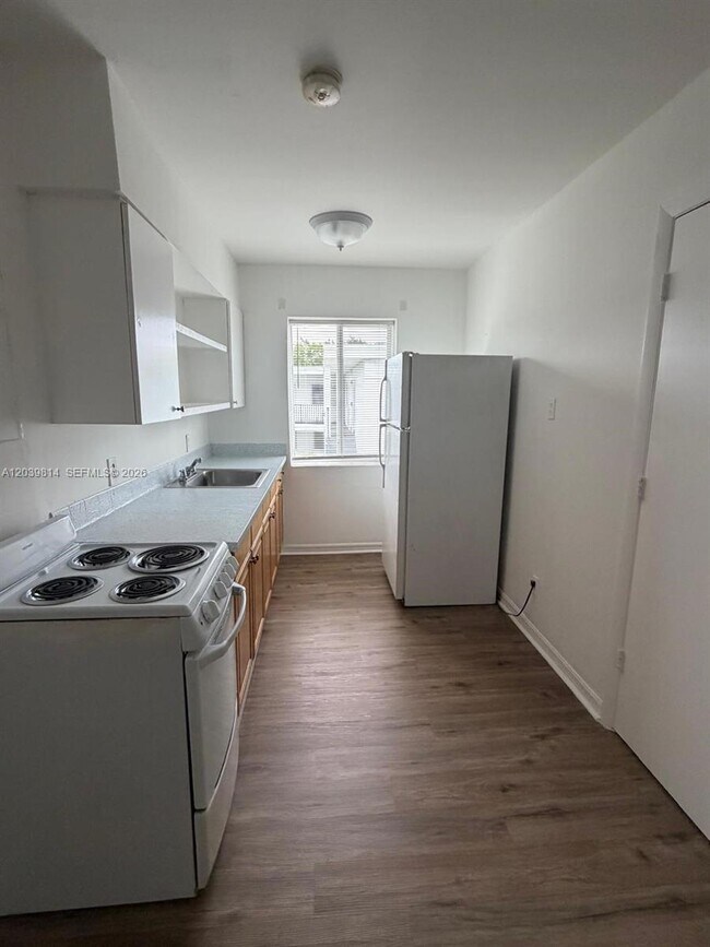 Foto del edificio - 660 NE 88th Terrace