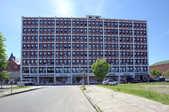 Building Photo - Stratfield Apartments