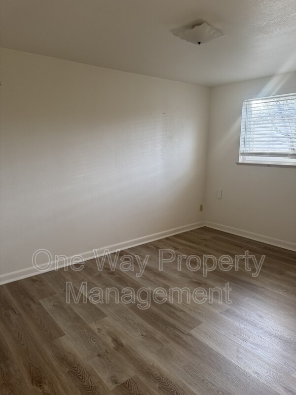 Foto del edificio - 1725 18th Ave