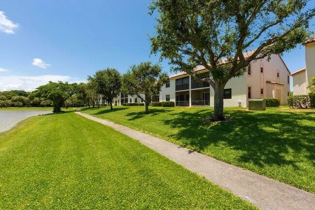 Foto del edificio - 3160 Leewood Terrace