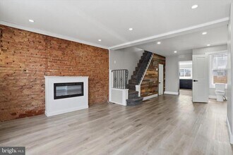 Building Photo - 3185 Agate St