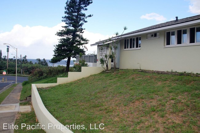 Building Photo - 711 Wailupe Dr
