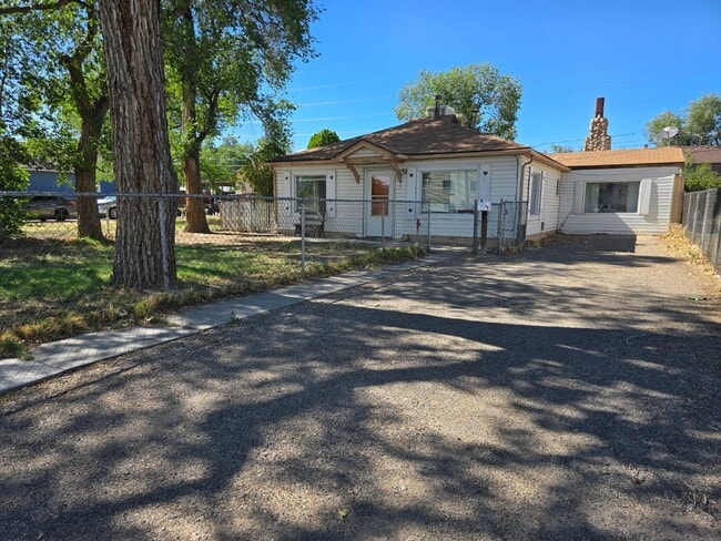Photo - 1824 Rood Ave House