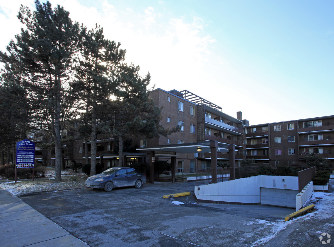 Primary Photo - Berkshire Place