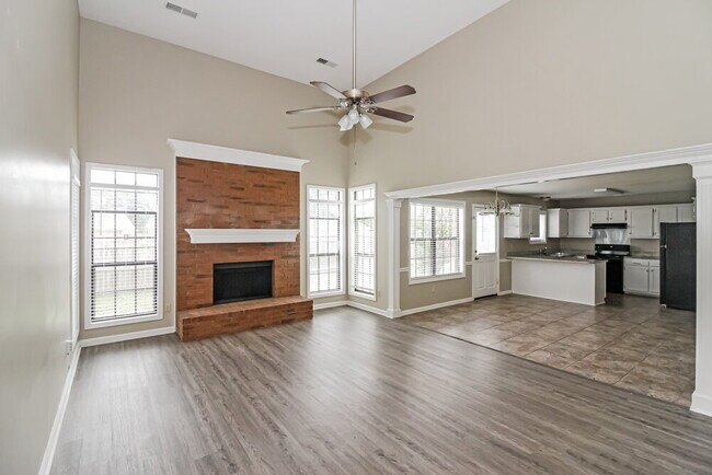 Foto del edificio - 8220 Glynn Vale Cove S