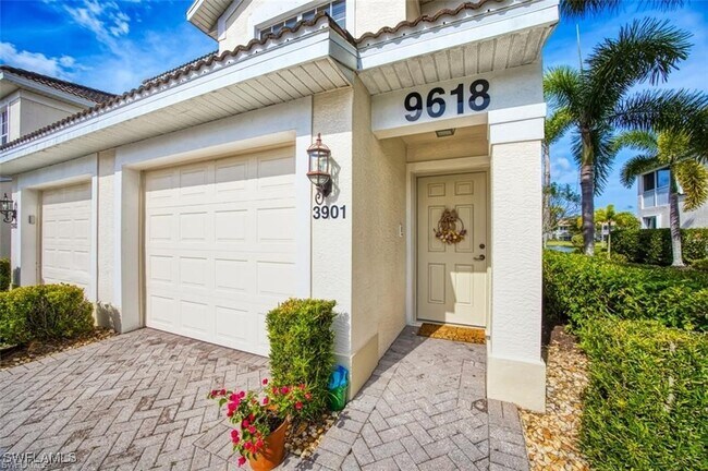Foto del edificio - 9618 Hemingway Ln