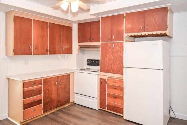 Building Photo - 376 S 100 W
