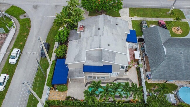 Foto del edificio - 12370 SW 96th St