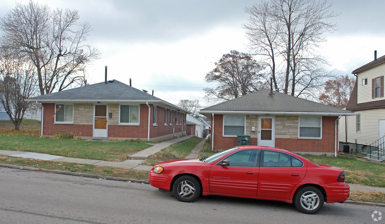Building Photo - 1824-1828 Suman Ave