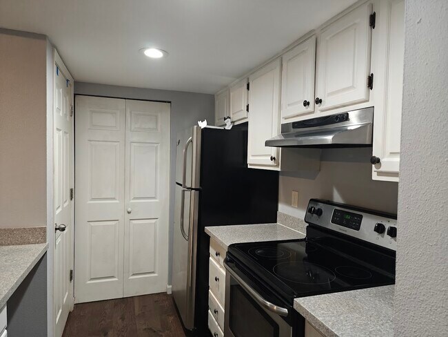 Foto del edificio - 611 SW 5th Ct