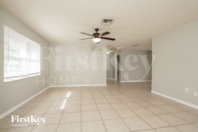 Foto del edificio - 17370 Missouri Rd