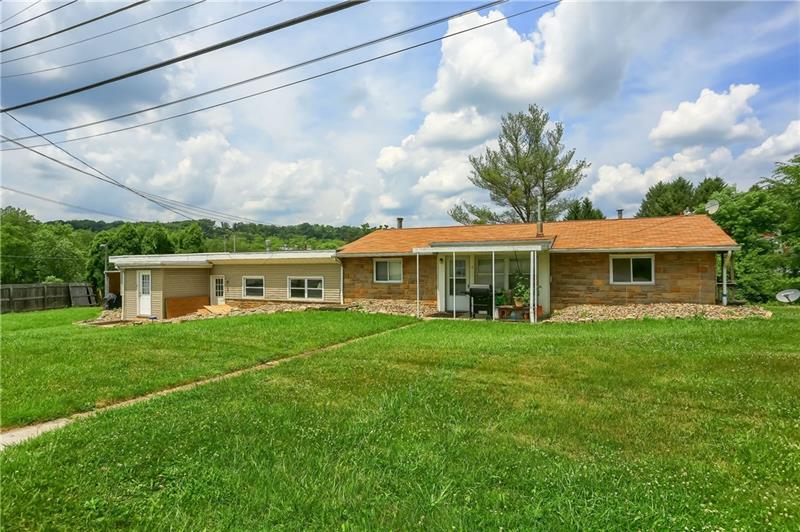 Primary Photo - 110 Saltarka Rd