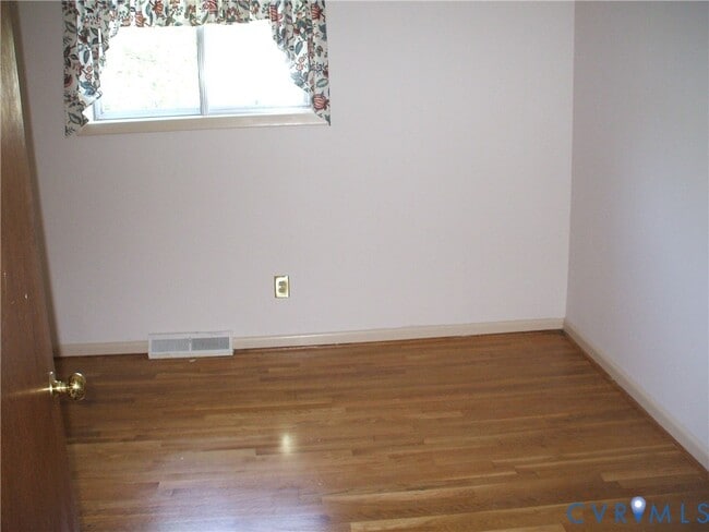 Building Photo - 8311 Michaels Rd