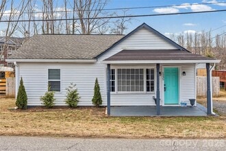 Building Photo - 1235 Bradford Heights Rd