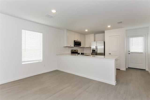 Foto del edificio - 15248 Bullfighter Blvd