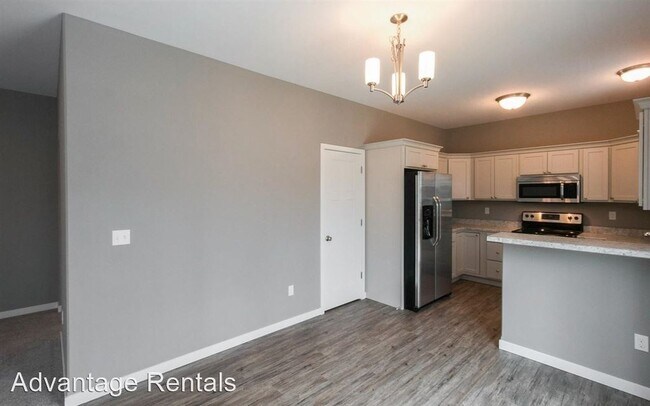 Foto del edificio - 4 br, 3 bath House - 1106 Manitou Trail