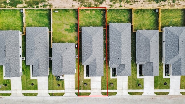 Foto del edificio - 21522 Cottonwood Mdws Trl