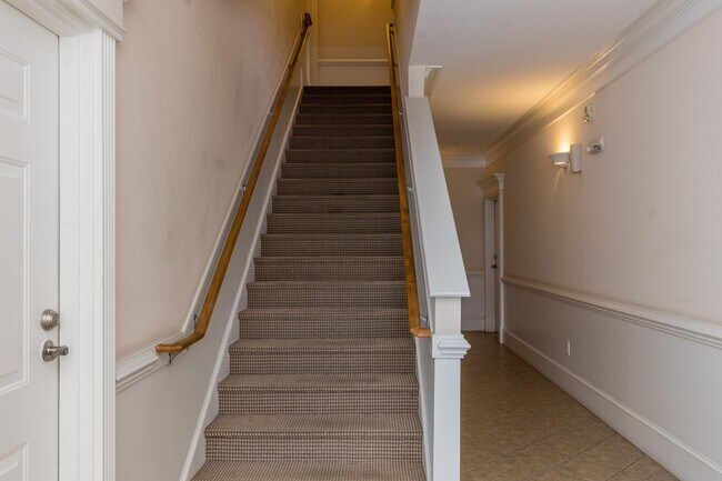 Photo - 821 Waterford Lake Dr Townhome