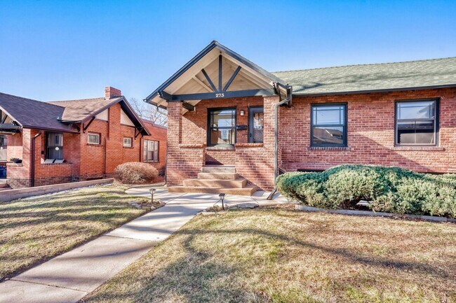 Building Photo - Wash Park Duplex Available Immediately