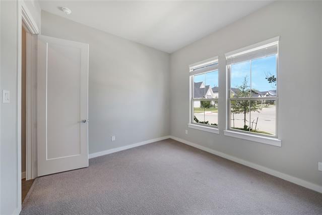 Foto del edificio - 3493 Hollow Pine Dr