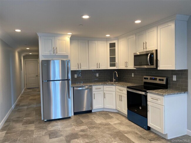 Foto del edificio - 20 Virginia Ave