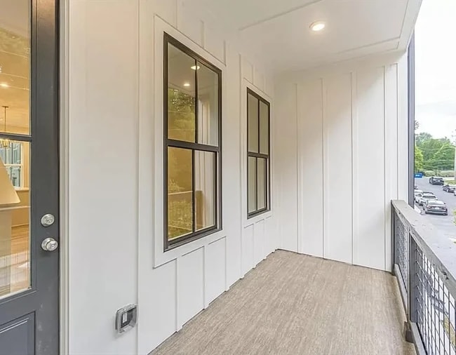 Foto del edificio - 912 Spencer Ave