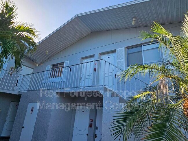 Foto del edificio - 8127 Country Rd