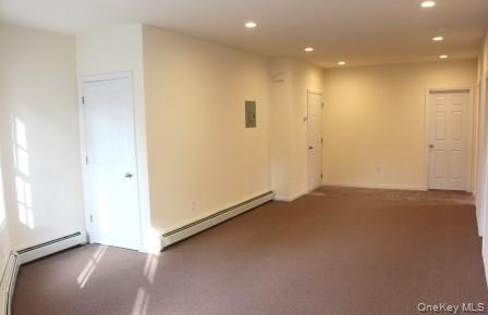 Foto del edificio - 209 S Division St