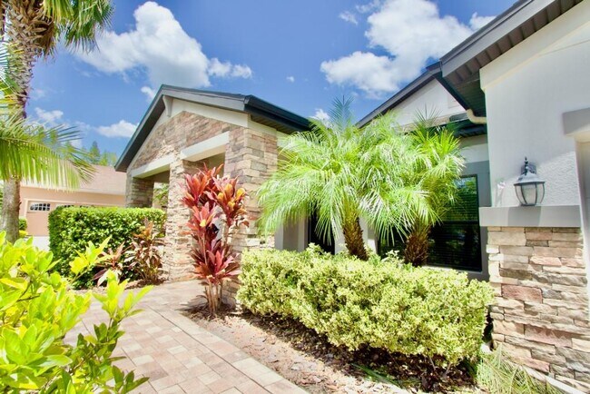 Foto del edificio - 8424A Bluevine Sky Dr