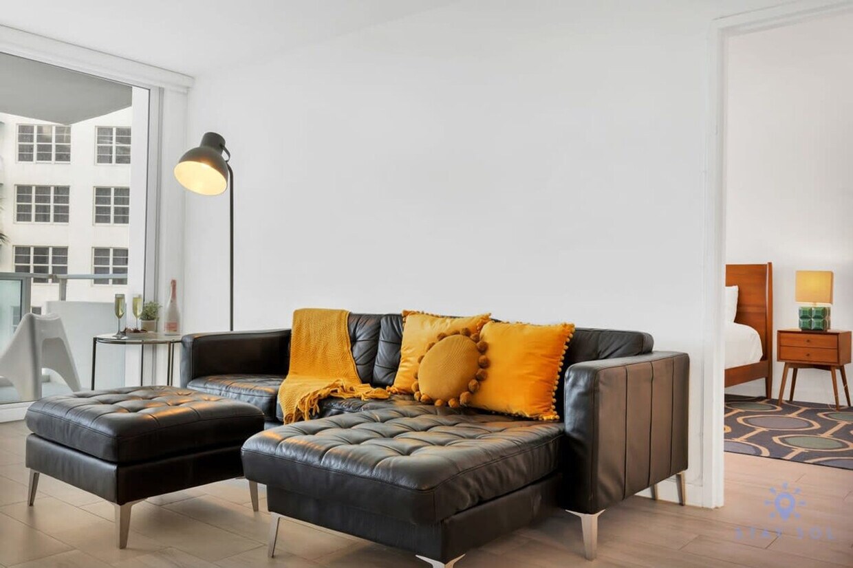 Foto principal - 5151 Collins Ave